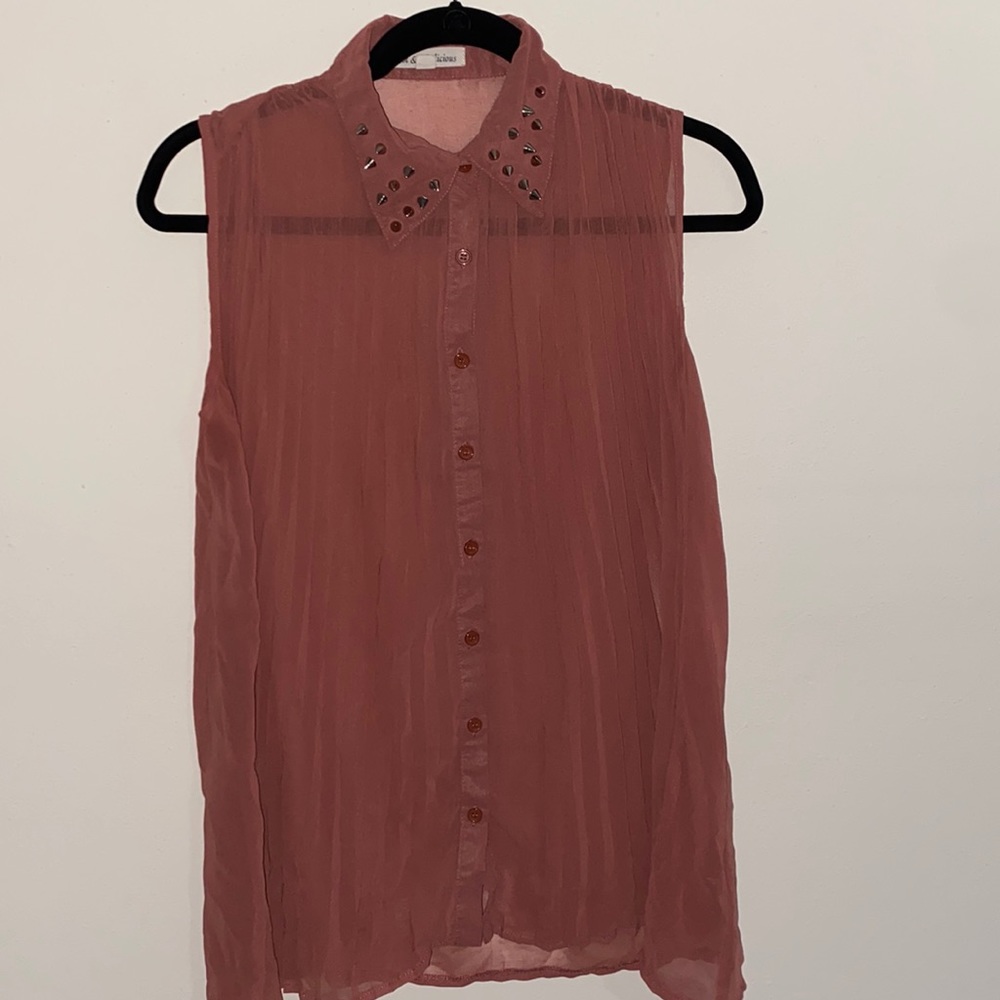 Sheer mauve top studded collar